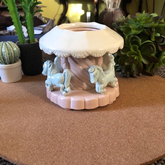 Mid Century Carousel 1957 Conrad Ceramics - Picture 4 of 6